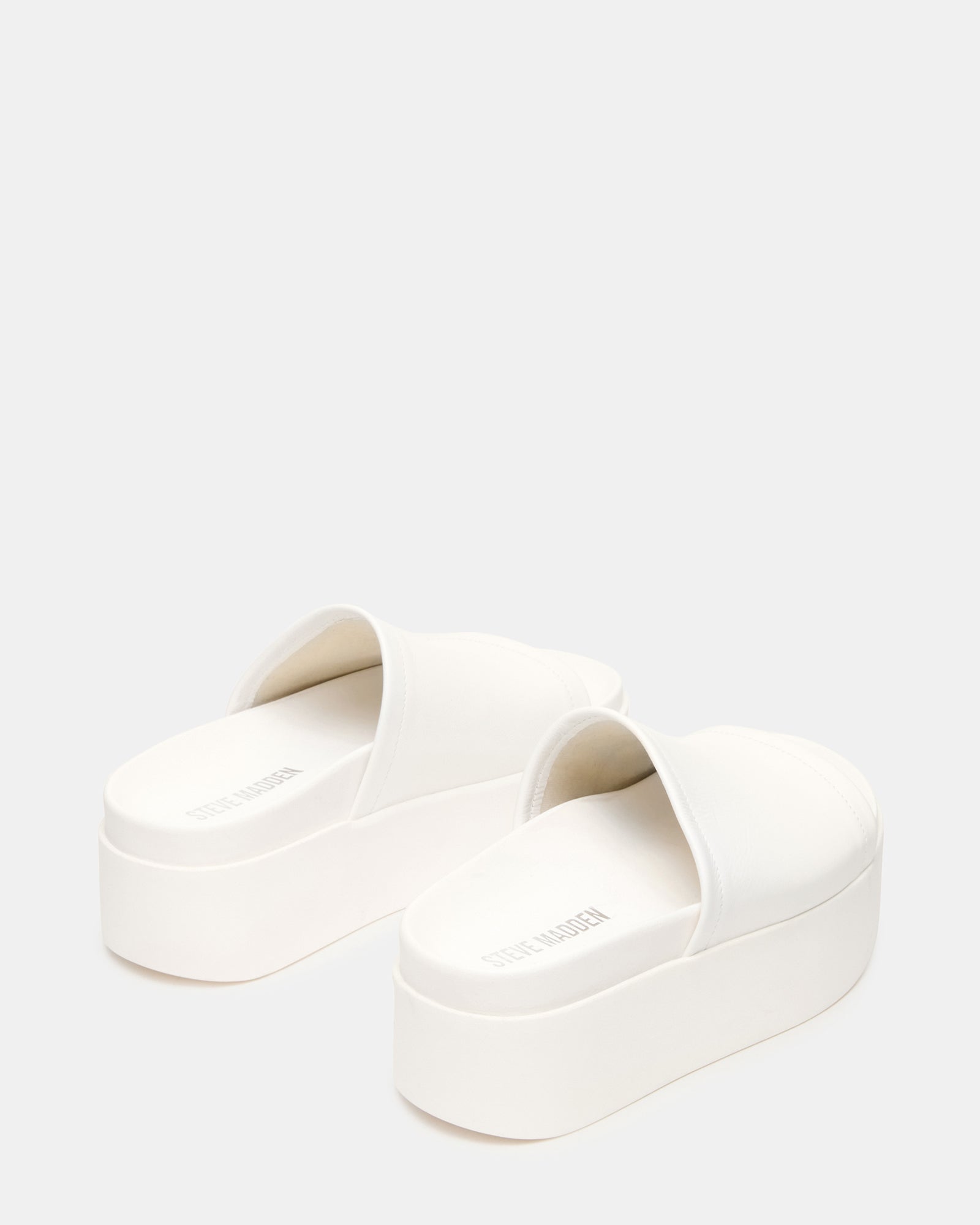 ARWEN WHITE LEATHER
