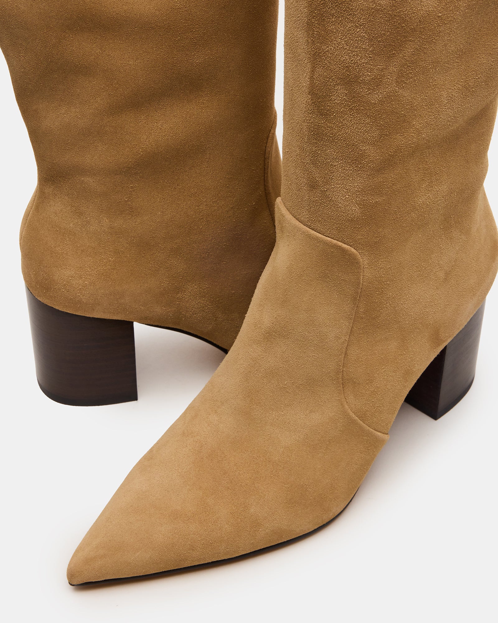 SKYLINE TAUPE SUEDE